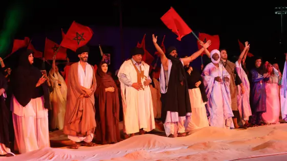 السيد بنسعيد يترأس حفل “نوستالجيا” بالعيون، احتفالاً بالذكرى 50 للمسيرة الخضراء المظفرة