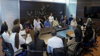 بلاغ إخباري: الشركة الوطنية للإذاعة والتلفزة تعزز انفتاحها على الوسط الجامعي وتستعرض منظومتها الإشهارية أمام طلبة ماستر “الإعلام والعلوم الإنسانية”